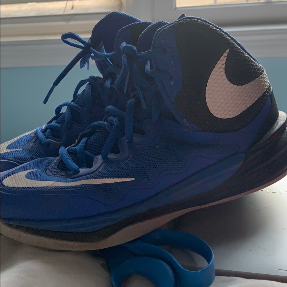 Nike basketball shoes